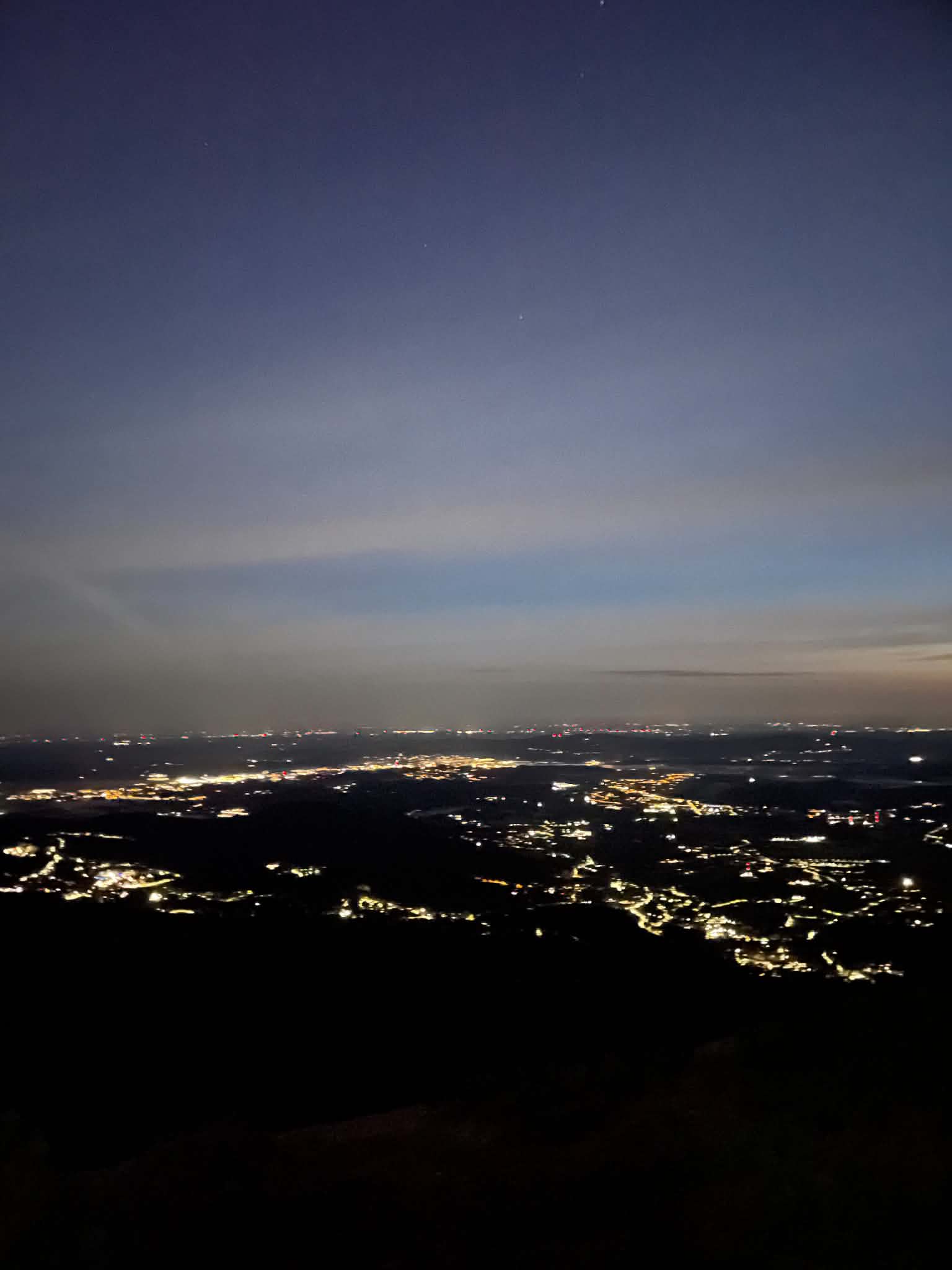 Sněžka nad Pecí pod Sněžkou